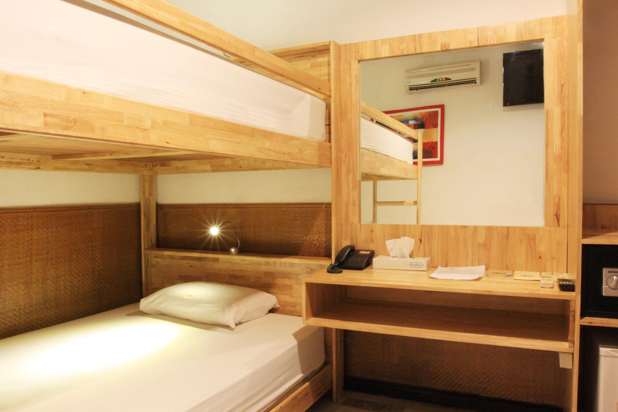 Hotel Karthi Kuta Kuta Lombok Exteriör bild