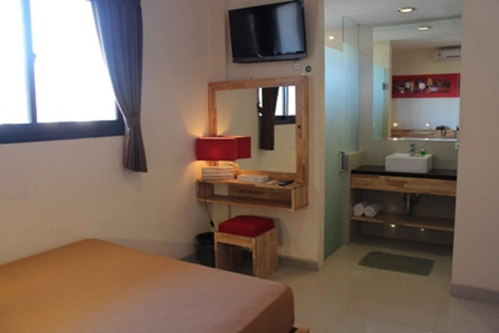 Hotel Karthi Kuta Kuta Lombok Exteriör bild