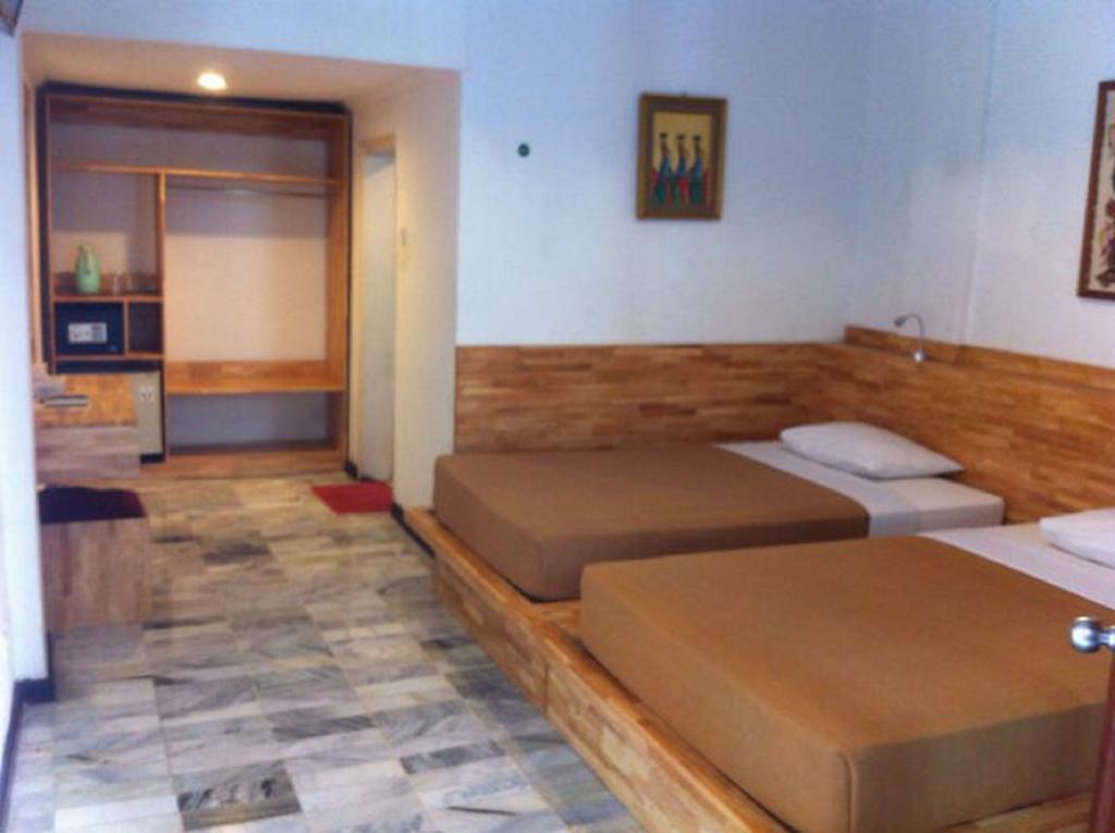 Hotel Karthi Kuta Kuta Lombok Exteriör bild