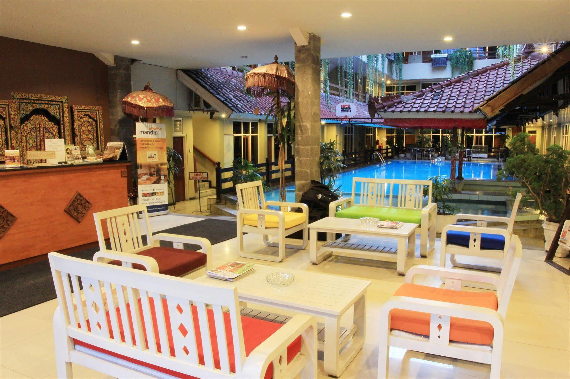 Hotel Karthi Kuta Kuta Lombok Exteriör bild