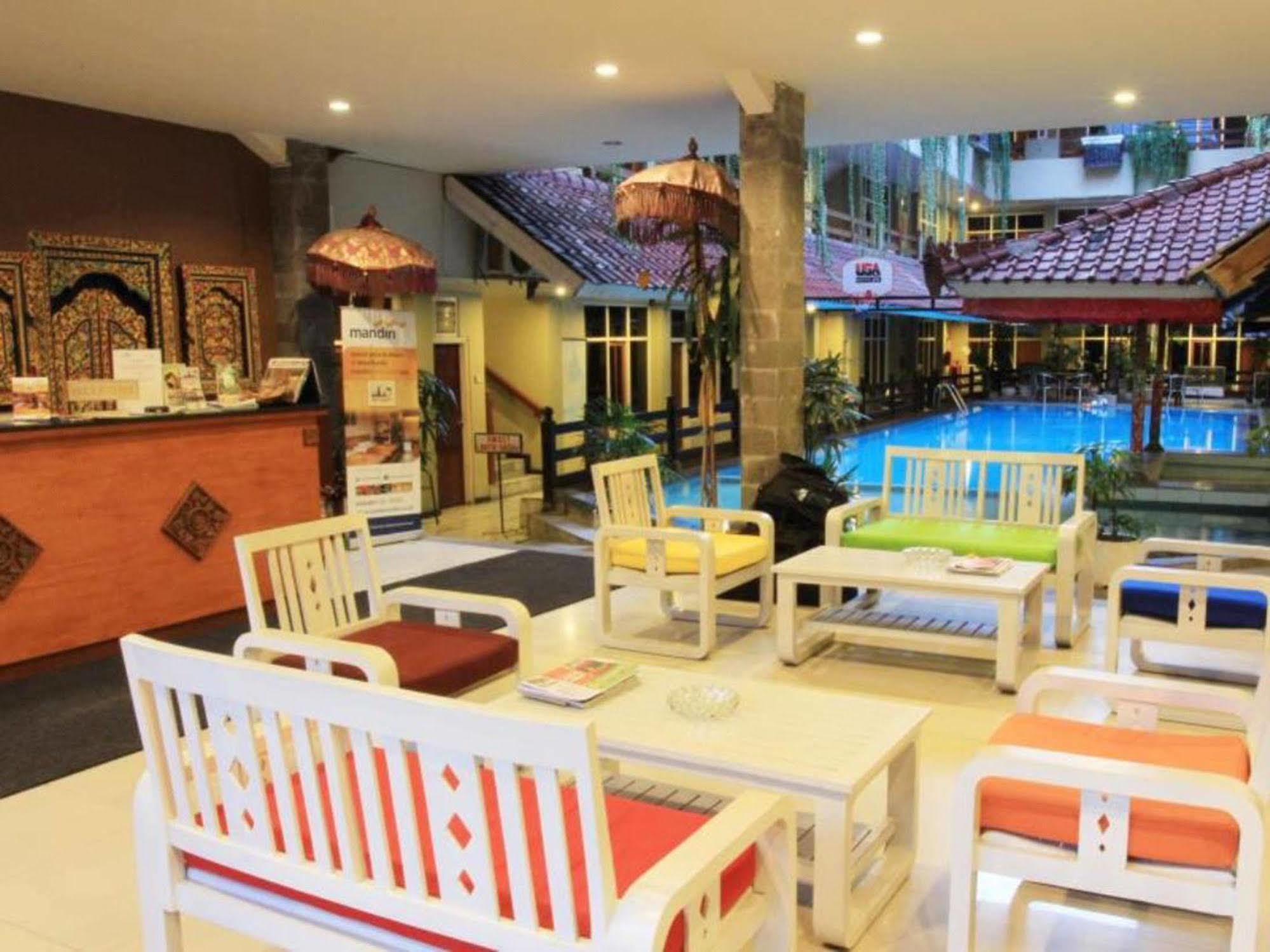 Hotel Karthi Kuta Kuta Lombok Exteriör bild